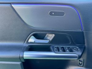 Mercedes Clase B B180 1.4 136 - Foto 18