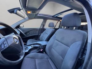 BMW Serie 5 525D TOURING - Foto 8