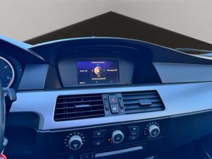 BMW Serie 5 525D TOURING - Foto 12