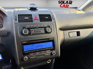 Volkswagen Touran Edition 1.6 TDI 105 CV DSG 7 vel. - Foto 13