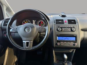 Volkswagen Touran Edition 1.6 TDI 105 CV DSG 7 vel. - Foto 18