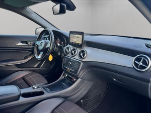 Mercedes GLA 200 d 7G-DCT - Foto 10
