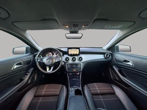 Mercedes GLA 200 d 7G-DCT - Foto 22