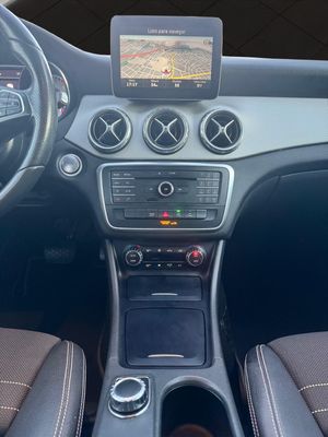 Mercedes GLA 200 d 7G-DCT - Foto 17