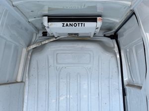 Renault Master 2.3 125CV  ISOTERMO - Foto 19