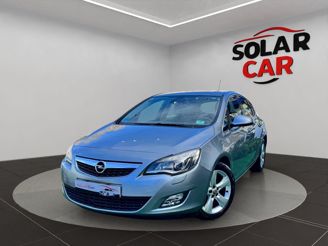 Opel Astra 5p Sport 1.6 115 CV - Foto 1