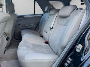 Mercedes Clase M ML 320 CDI - Foto 21