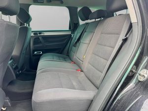 Volkswagen Touareg +Motion R5 TDI 174 CV Tiptronic 6 vel. - Foto 19