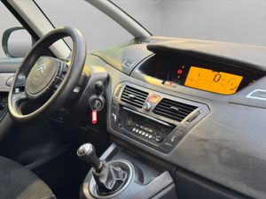 Citroën C4 Picasso HDi 110 FAP Exclusive - Foto 9