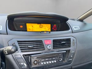 Citroën C4 Picasso HDi 110 FAP Exclusive - Foto 13
