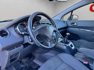 Peugeot 5008 Active 2.0 BlueHDi 150 - Foto 7