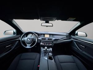 BMW Serie 5 520d Berlina - Foto 22