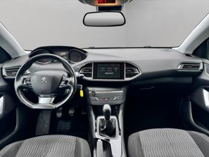 Peugeot 308 1.2 110CV - Foto 22