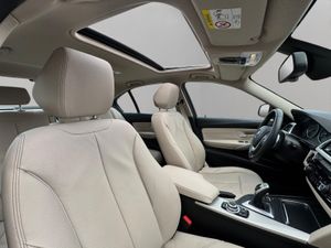 BMW Serie 3 330i xDrive Berlina Aut. - Foto 10
