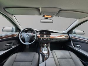 BMW Serie 5 525d Aut. - Foto 18