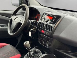 Fiat Doblò Dobló Panorama Dynamic 1.6 Multijet 105 - Foto 9