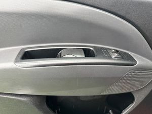 Fiat Doblò Dobló Panorama Dynamic 1.6 Multijet 105 - Foto 17