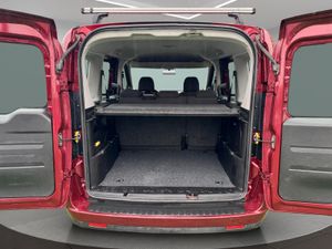 Fiat Doblò Dobló Panorama Dynamic 1.6 Multijet 105 - Foto 25