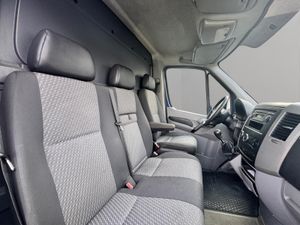 Volkswagen Crafter PRO Kombi 2.0TDI 163cv BMT 35 Medio - Foto 11