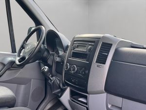 Volkswagen Crafter PRO Kombi 2.0TDI 163cv BMT 35 Medio - Foto 9