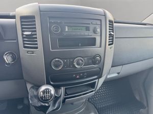 Volkswagen Crafter PRO Kombi 2.0TDI 163cv BMT 35 Medio - Foto 12