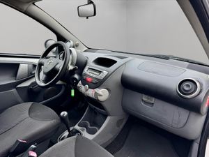 Toyota Aygo 3p 1.4 D-4D Blue - Foto 10