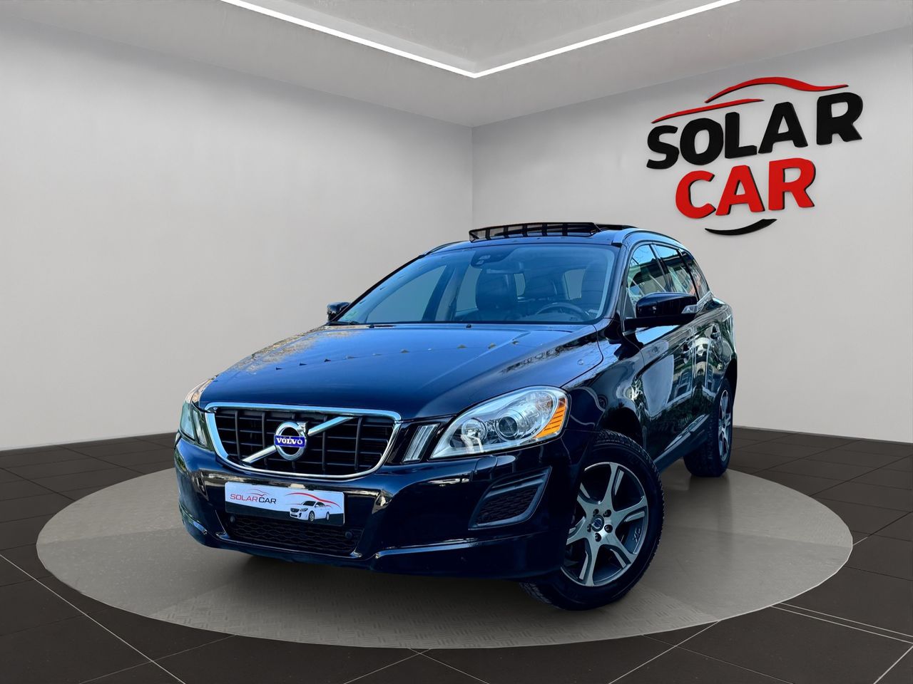 Volvo XC60 Kinetic DRIVe - Foto 1