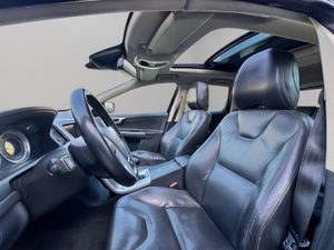 Volvo XC60 Kinetic DRIVe - Foto 8