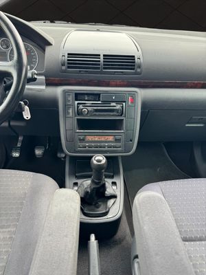 Seat Alhambra 1.9 TDi 115 CV Reference - Foto 13