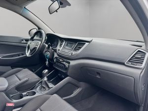Hyundai Tucson 1.7 CRDi 85 kW (115 CV) 4x2 BlueDrive Kosmo - Foto 10