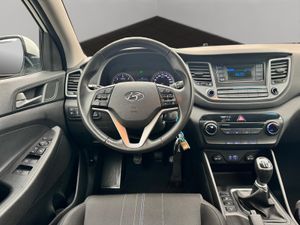 Hyundai Tucson 1.7 CRDi 85 kW (115 CV) 4x2 BlueDrive Kosmo - Foto 20