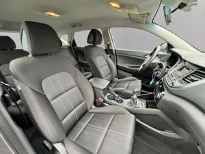 Hyundai Tucson 1.7 CRDi 85 kW (115 CV) 4x2 BlueDrive Kosmo - Foto 11