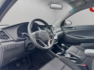 Hyundai Tucson 1.7 CRDi 85 kW (115 CV) 4x2 BlueDrive Kosmo - Foto 7