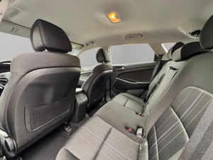 Hyundai Tucson 1.7 CRDi 85 kW (115 CV) 4x2 BlueDrive Kosmo - Foto 23