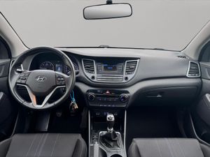Hyundai Tucson 1.7 CRDi 85 kW (115 CV) 4x2 BlueDrive Kosmo - Foto 21