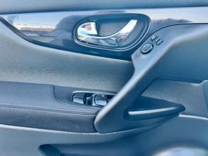 Nissan Qashqai 4x2 dCi 81 kW (110 CV) Tekna - Foto 18