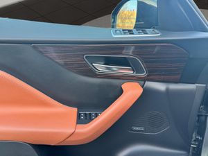 Jaguar F-Pace F-PACE 2.0 221 kW (300 CV) AWD Auto Portfolio - Foto 17