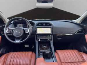 Jaguar F-Pace F-PACE 2.0 221 kW (300 CV) AWD Auto Portfolio - Foto 25