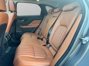 Jaguar F-Pace F-PACE 2.0 221 kW (300 CV) AWD Auto Portfolio - Foto 28