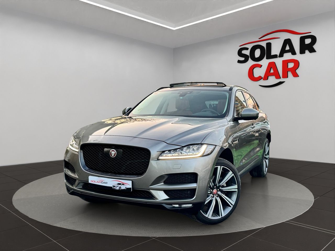 Jaguar F-Pace F-PACE 2.0 221 kW (300 CV) AWD Auto Portfolio - Foto 1