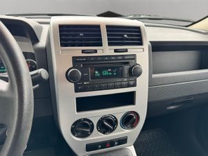 Jeep Patriot 2.0 CRD Sport - Foto 14