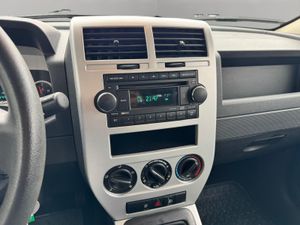 Jeep Patriot 2.0 CRD Sport - Foto 12