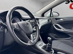 Opel Astra 5p 120 Aniversario 1.6 CDTI 81 kW (110 CV) Start/Stop - Foto 6