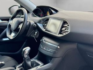 Peugeot 308 5p Style 1.6 BlueHDi 100 - Foto 9