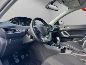 Peugeot 308 5p Style 1.6 BlueHDi 100 - Foto 7