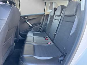 Peugeot 2008 Allure 1.2 PureTech 110 S&S - Foto 27