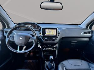 Peugeot 2008 Allure 1.2 PureTech 110 S&S - Foto 24
