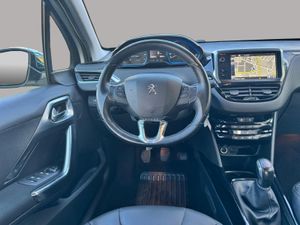 Peugeot 2008 Allure 1.2 PureTech 110 S&S - Foto 23