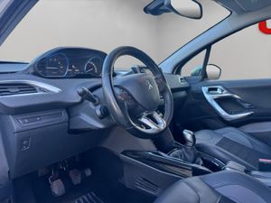 Peugeot 2008 Allure 1.2 PureTech 110 S&S - Foto 7