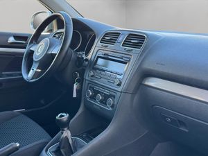 Volkswagen Golf Variant Advance 1.6 TDI 105 CV DPF - Foto 9